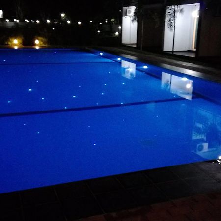 Samwill Holiday Resort 카타라가마 외부 사진